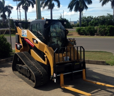 Bobcat_with_attachment.JPG